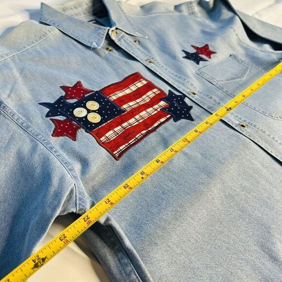 Patriotic Outrageous Sport Men Denim Button Down Shirt Blue Embroidered Cotton L - Picture 11 of 13
